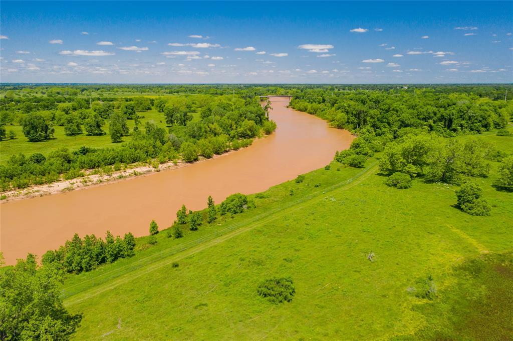 The ranch includes 3.5 miles of BRAZOS RIVER frontage! The ranch includes two wetland units for duck hunting.  Waterfowl hunting is great within the Brazos River valley and is a major flyway for ducks.