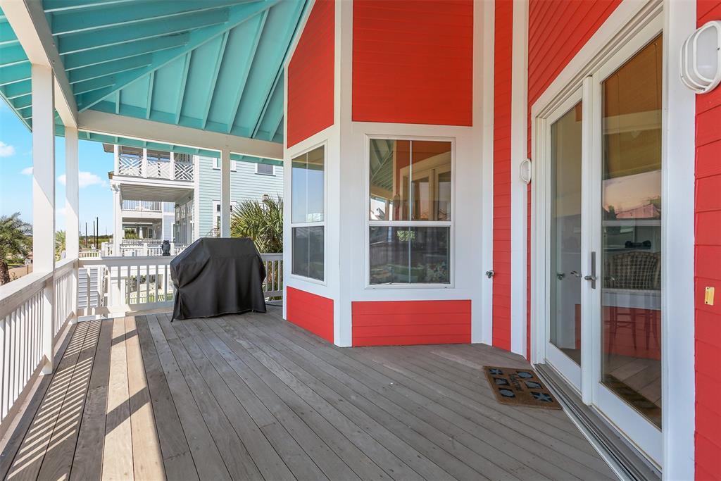Wrap around porch to enjoy all the views, listen to the waves as they come to shore.