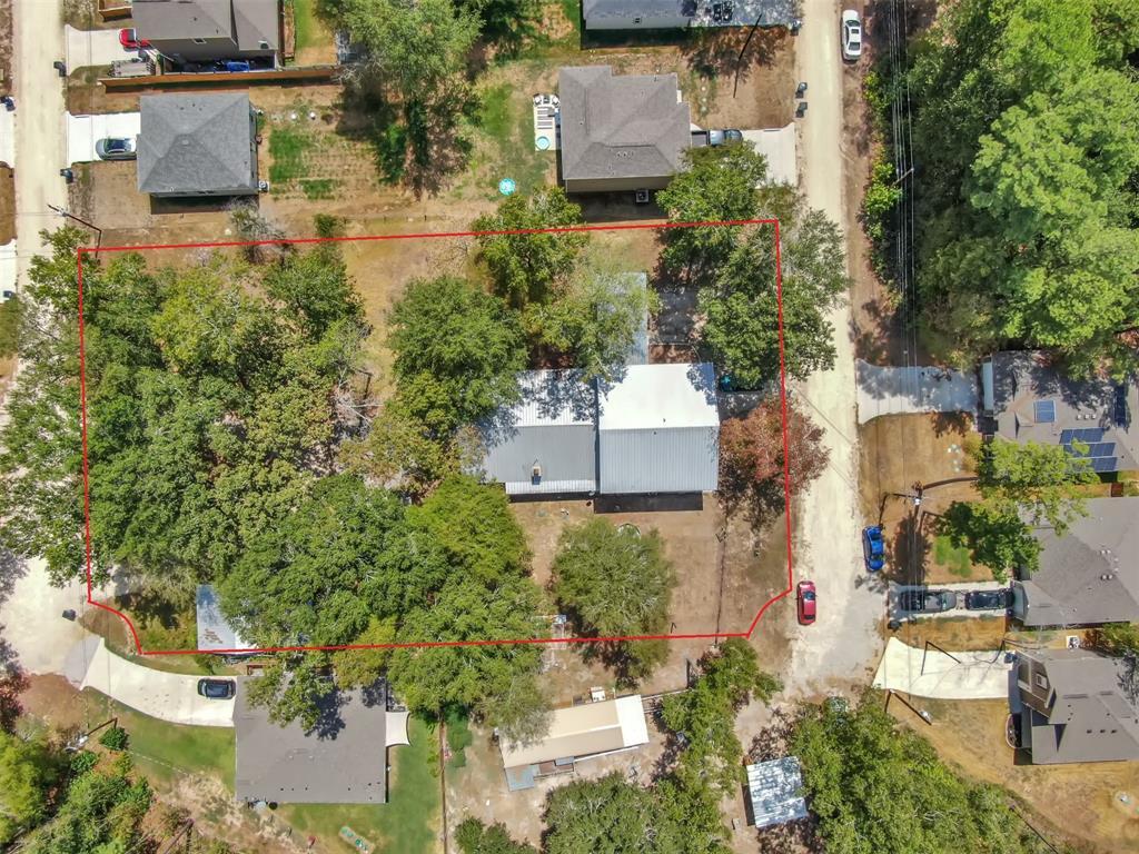 Here's a birds eye view of the property. The lot lines are approximate.