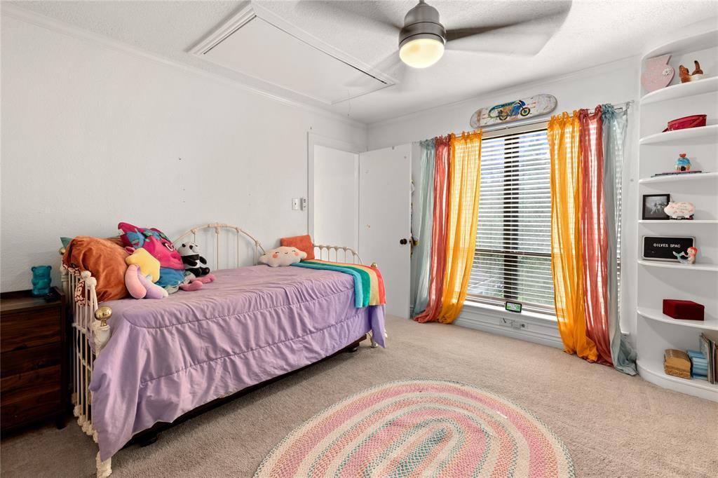 Secondary bedroom with 2 walk-in closets!
