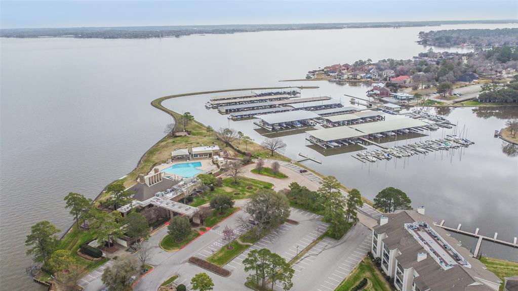 Here's a bird's eye view of the marina & popular Walden amenities.