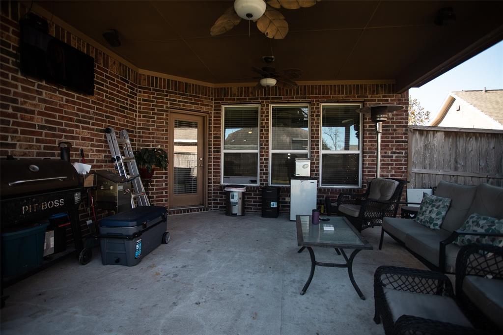 Covered Patio with TV
